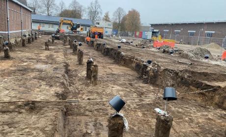 Start grondwerk voor bouw Kantoorgebouw en Vitaalplein